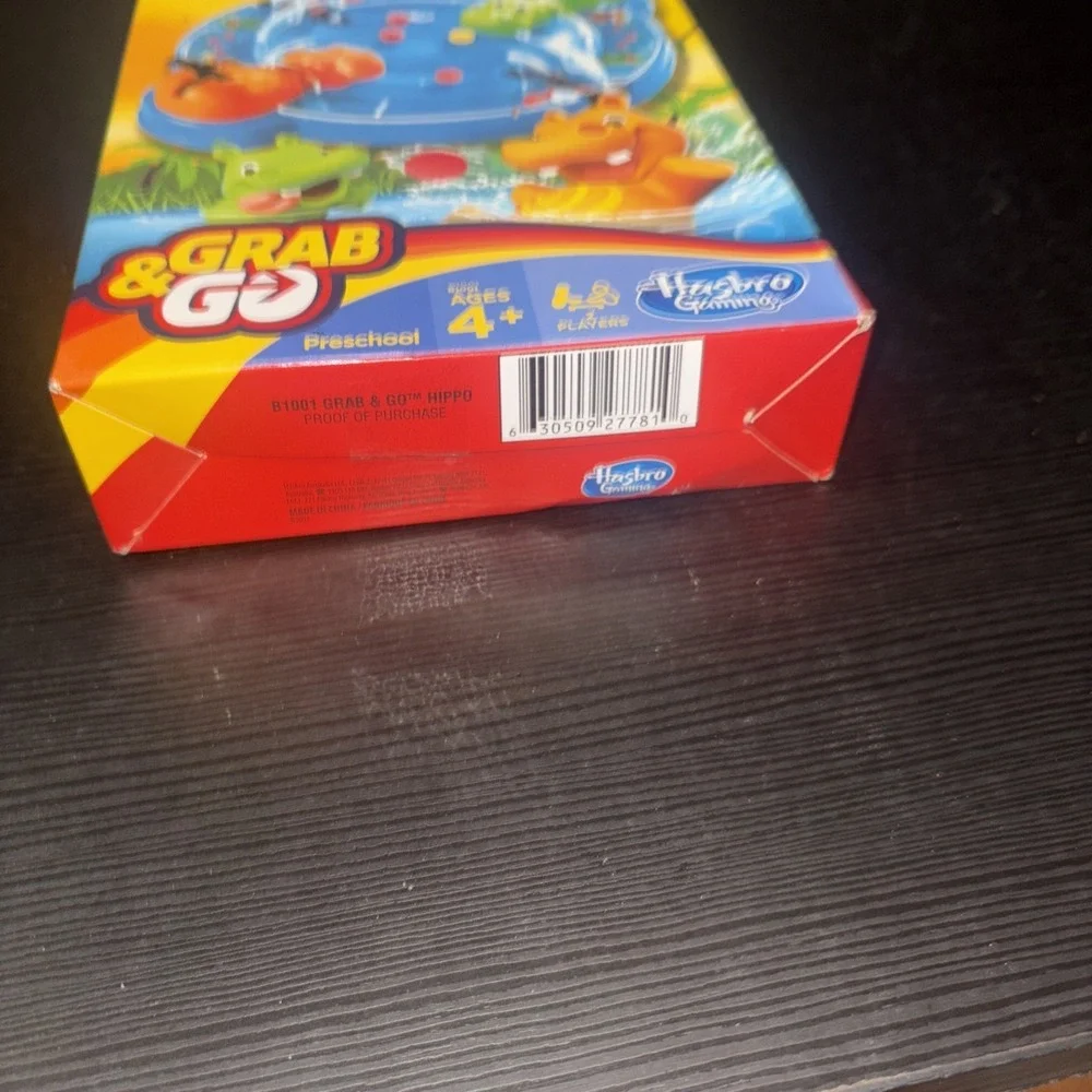 Hungry Hungry Hippos Grab & Go Travel Size Game BRAND NEW